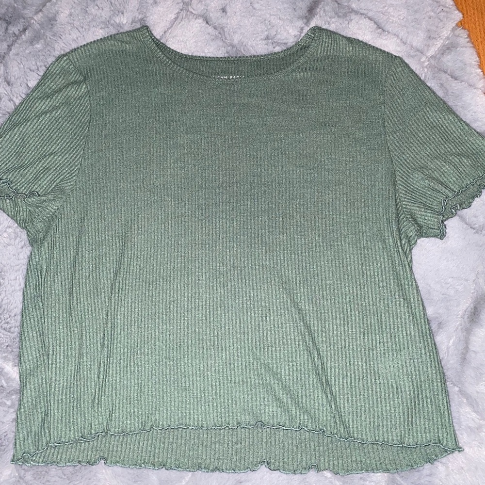 American Eagle Soft Crop Top💚